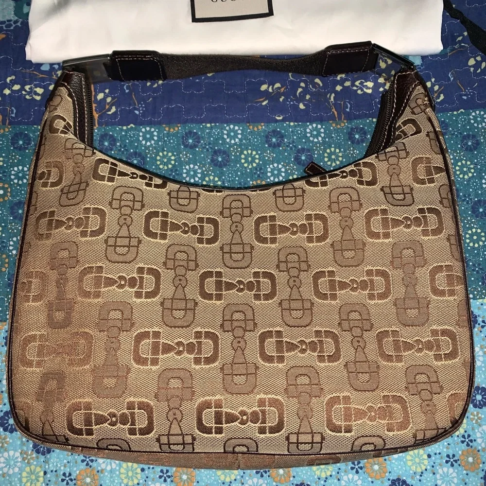 Gucci Handbag - Picture 2 of 15